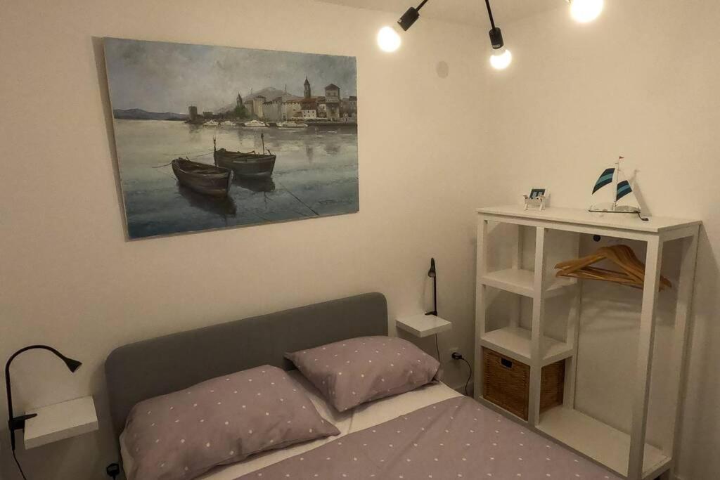 Kn House With Two Apartments Near Sea Рогозница Экстерьер фото